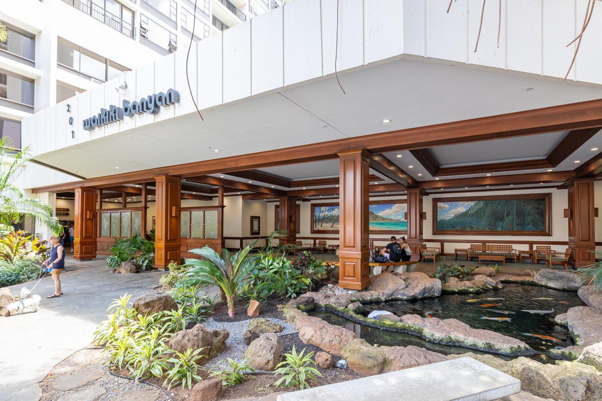 Newly Renovated ,1 Block To Waikiki Beach, Free Parking Apartamento *