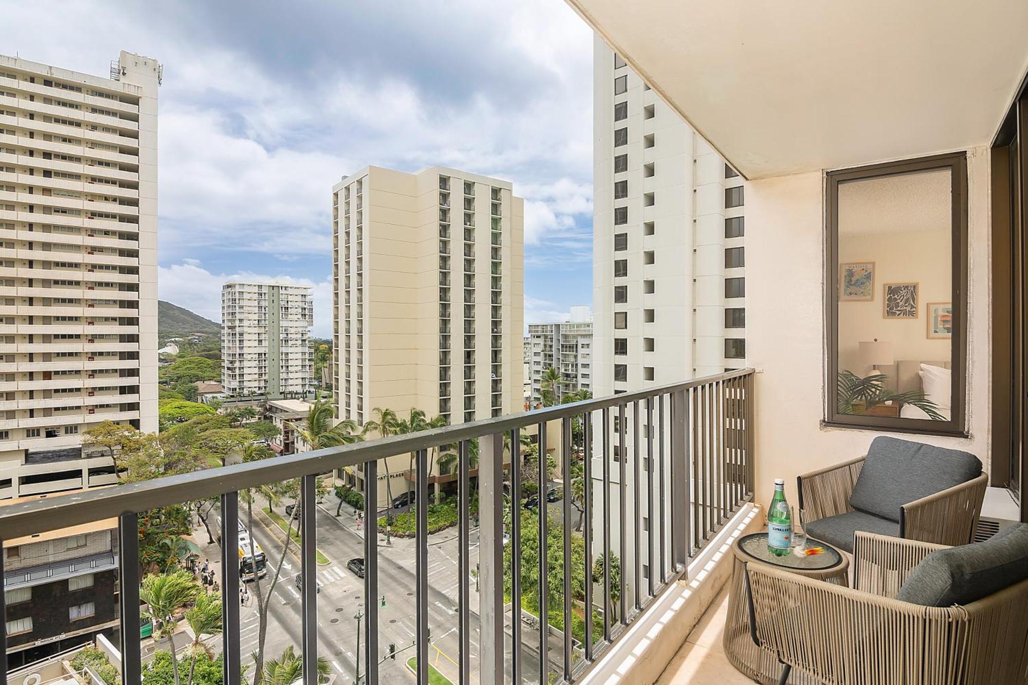Apartamento Newly Renovated ,1 Block To Waikiki Beach, Free Parking *